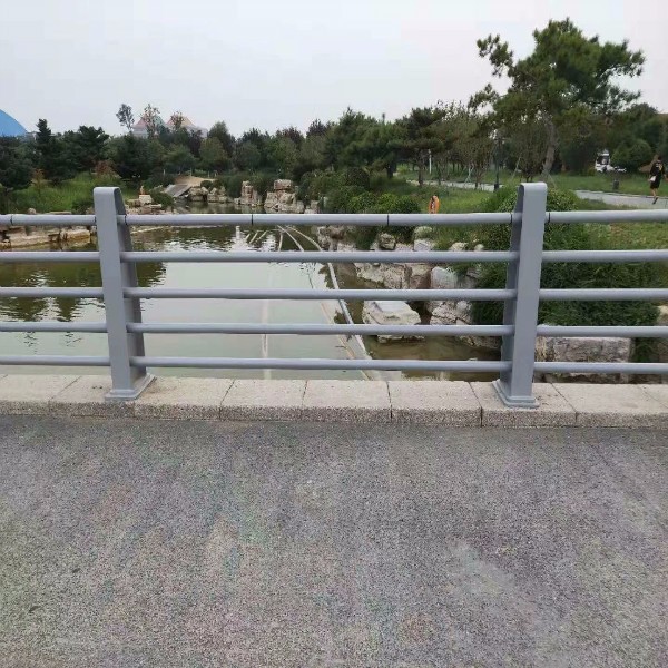 護欄價格